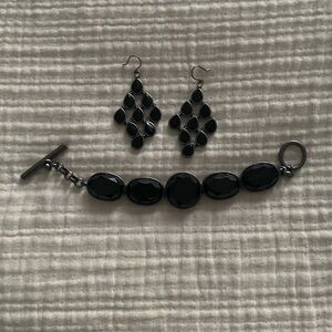 EUC Kenneth Cole Bracelet & Chandelier Earring Set Black Stone Pretty Y2K